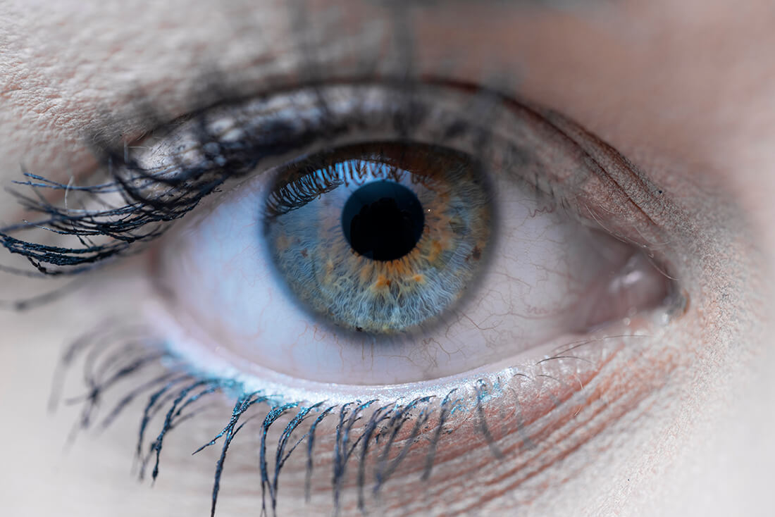 Augenarzt Kriftel - Kehrein - Praxis Nahaufnahme Auge
